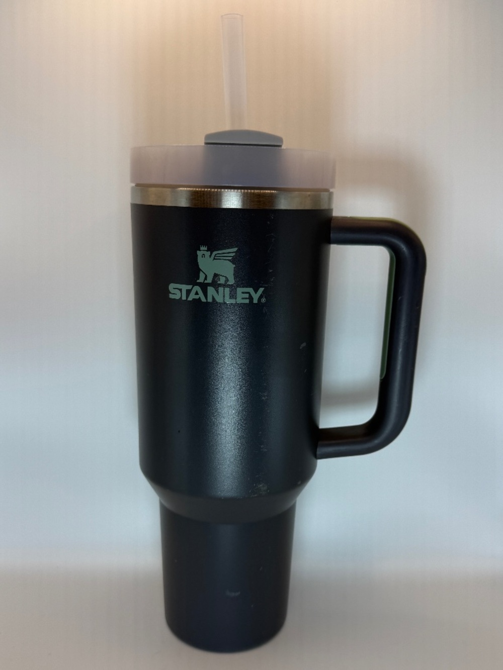 Stanley Adventure Quencher 40 oz Charcoal Shale Tumbler Lid Straw